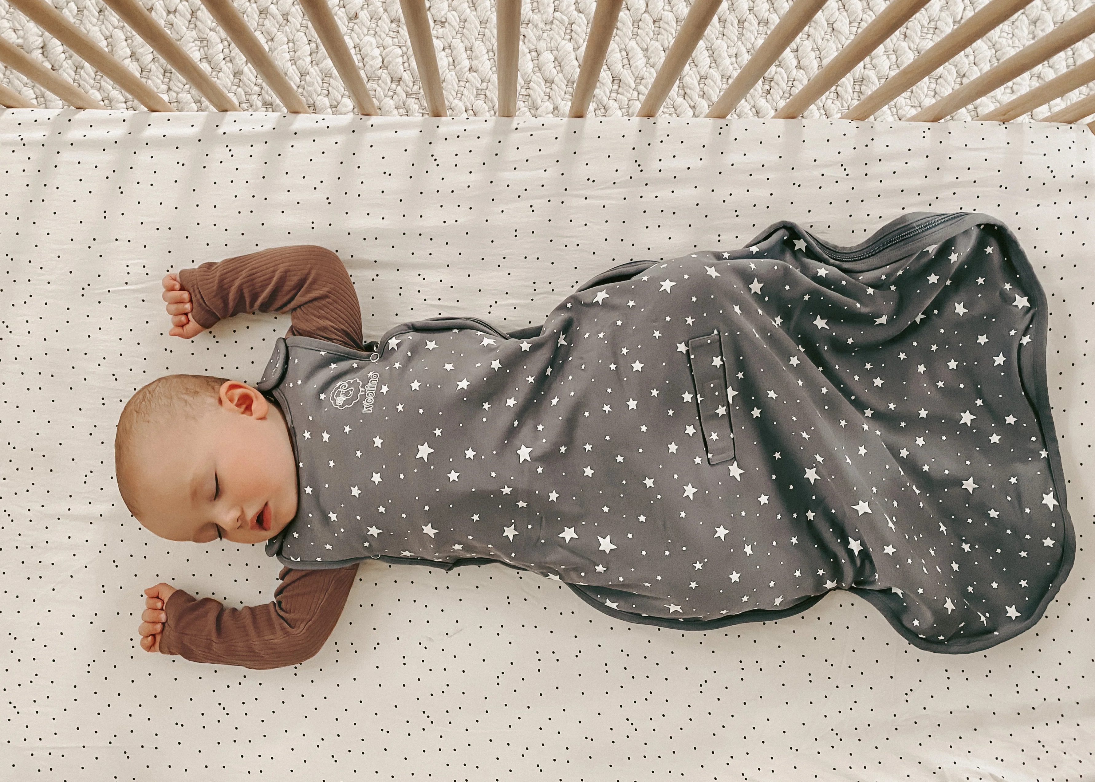 When Can Baby Use a Pillow and Blanket Safely?